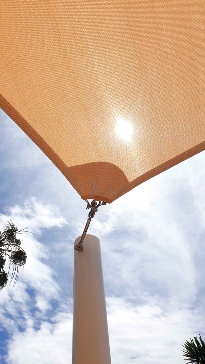 Transforma Tu Espacio: Secretos de Toldos Vela en España