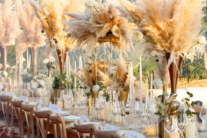 Bright ideas for events: audio visual gear and stylish seating in Miami