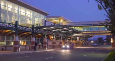 Smooth, reliable rides from Burlington to Montreal and back