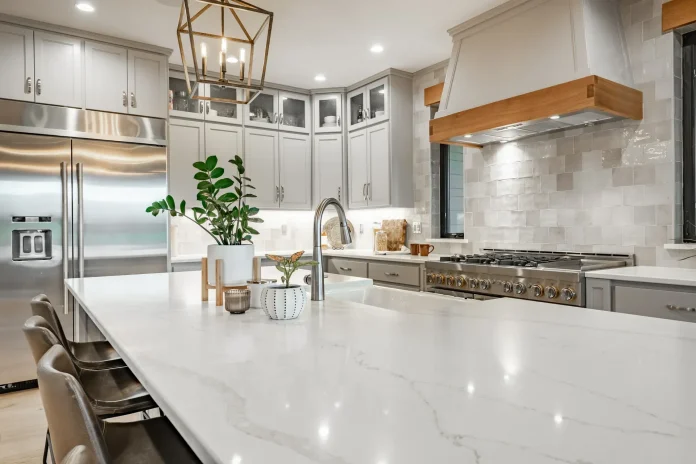 Meet the pros: trusted professional bathroom cleaning experts for top shine